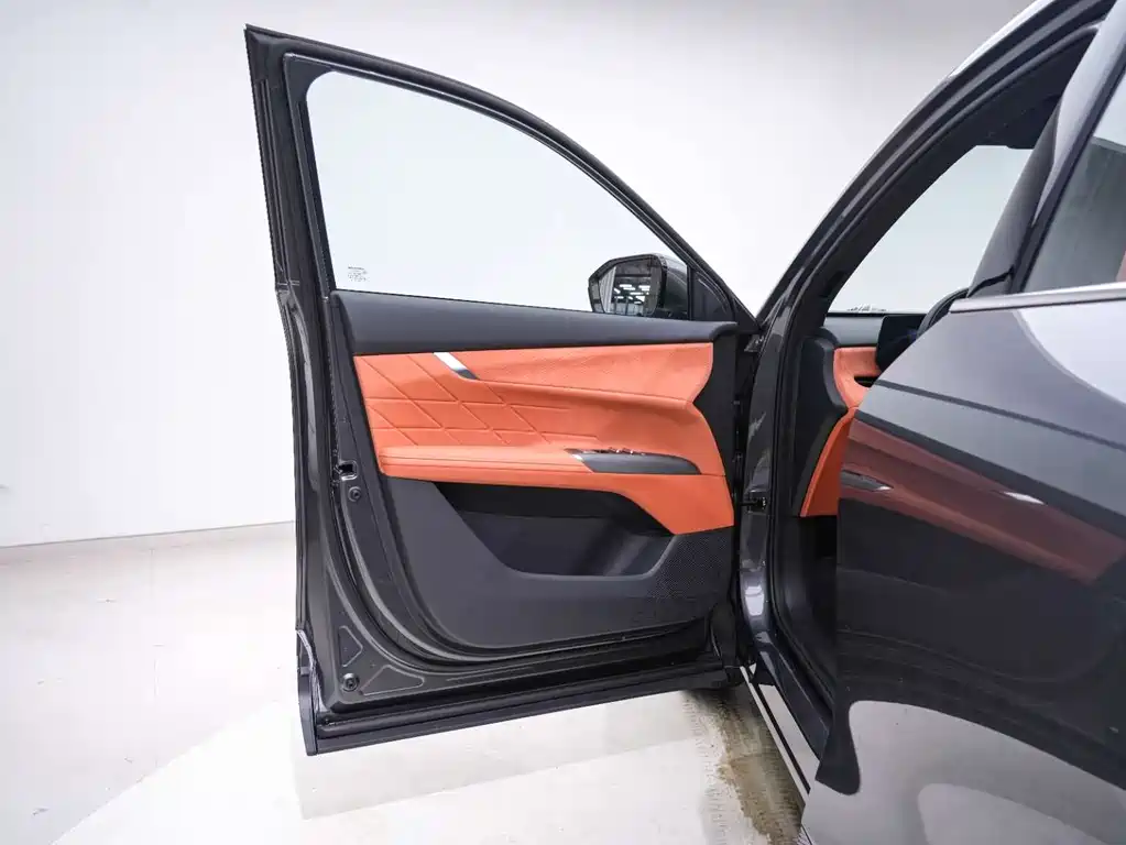 Changan CS75 PLUS 2025 — фото 15