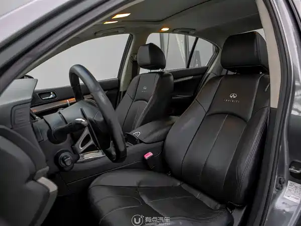 Infiniti G Series 2010