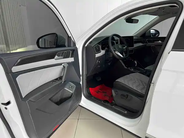Volkswagen Tayron 2023