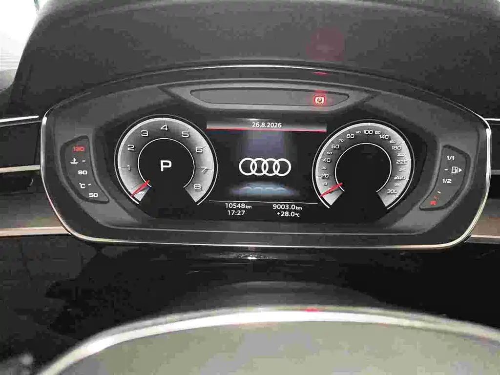 Audi A8 2025 — фото 9