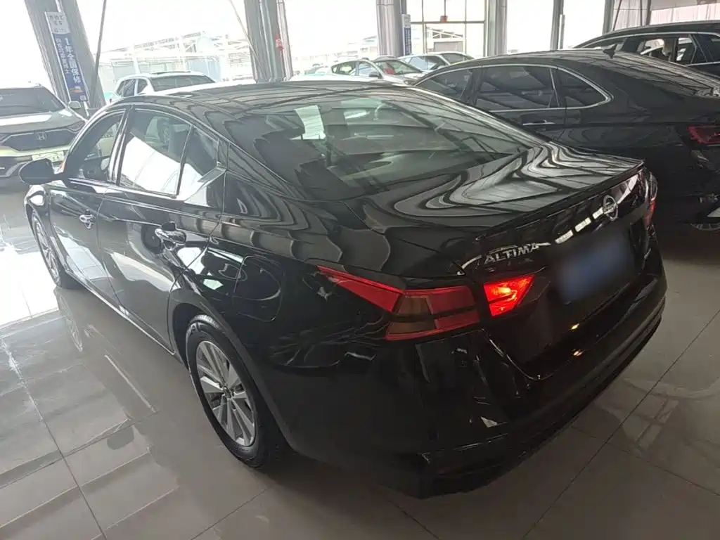 Nissan Teana 2020
