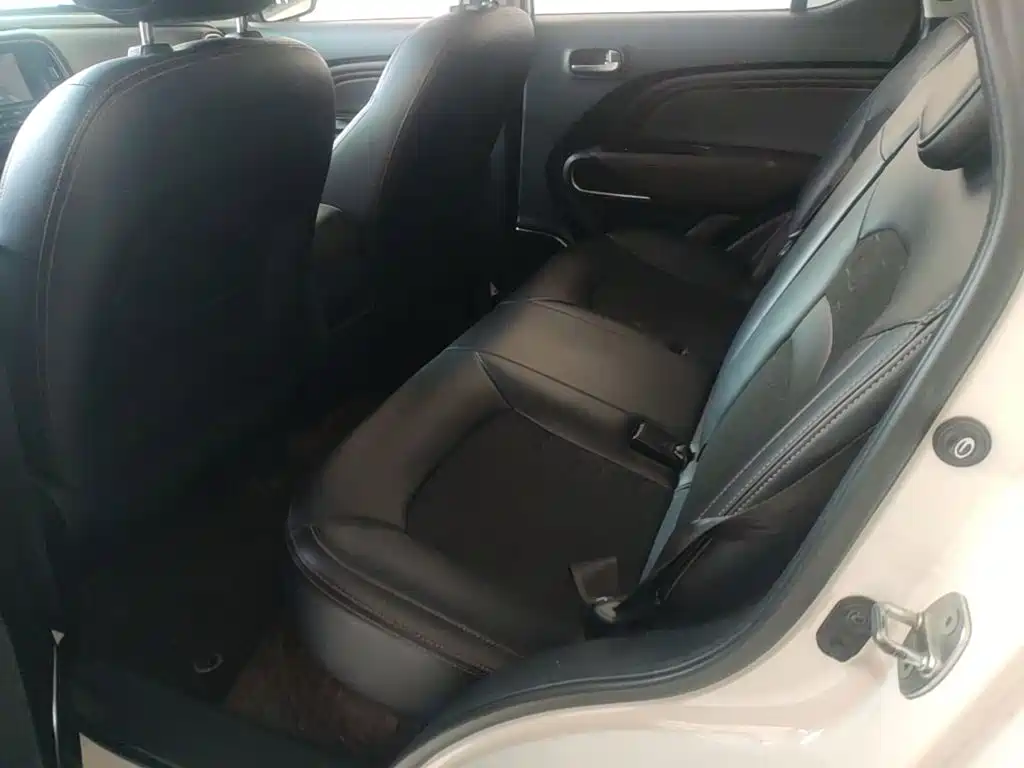 GAC Motor Trumpchi GS3 2018 — фото 17