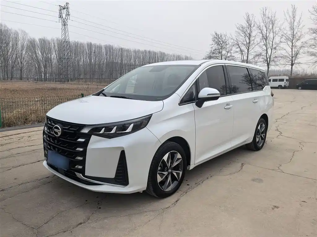 GAC Motor Trumpchi M6 2023 — фото 1
