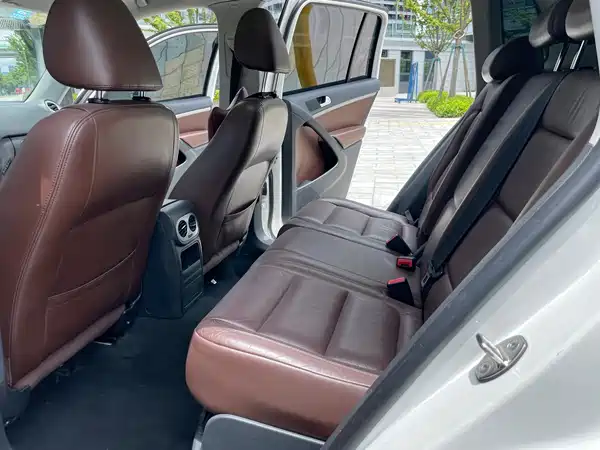 Volkswagen Tiguan 2015