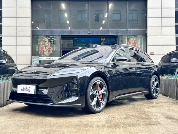 NIO ET5T 2025