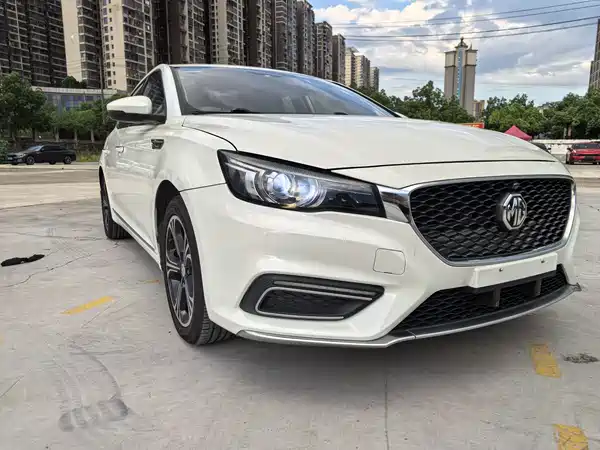 MG6 2018