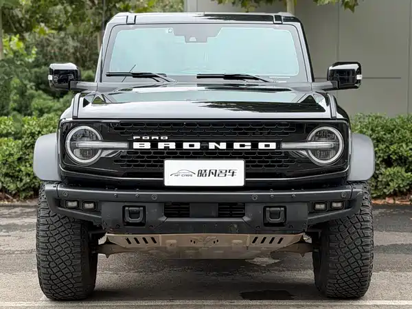 Ford Bronco 2024