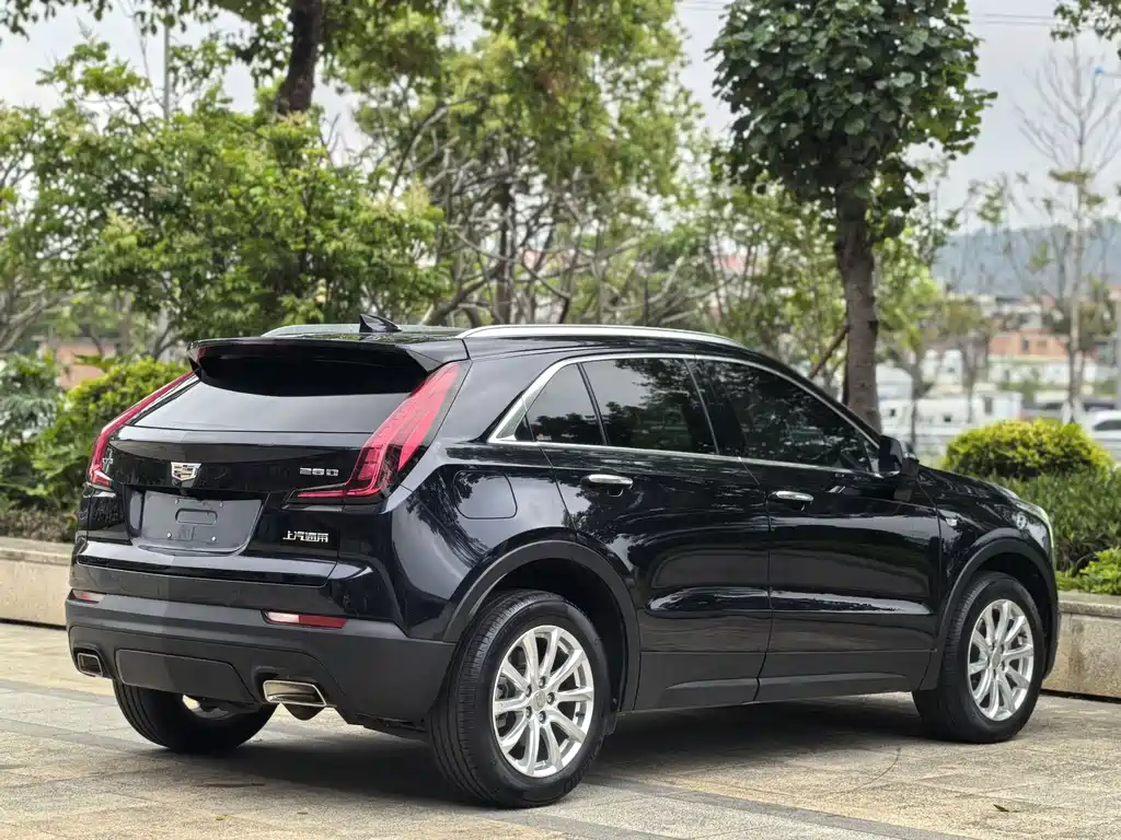 Cadillac XT4 2021 — фото 13