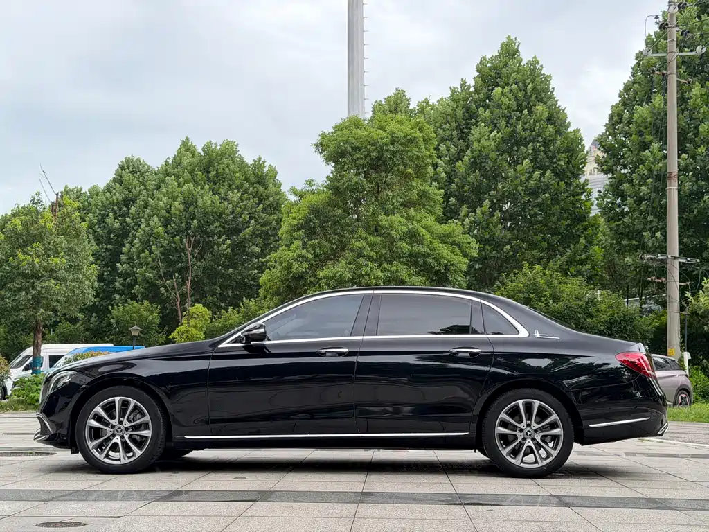 Mercedes-Benz E-Class 2019