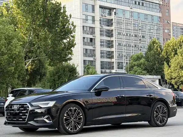 Audi A6L 2022