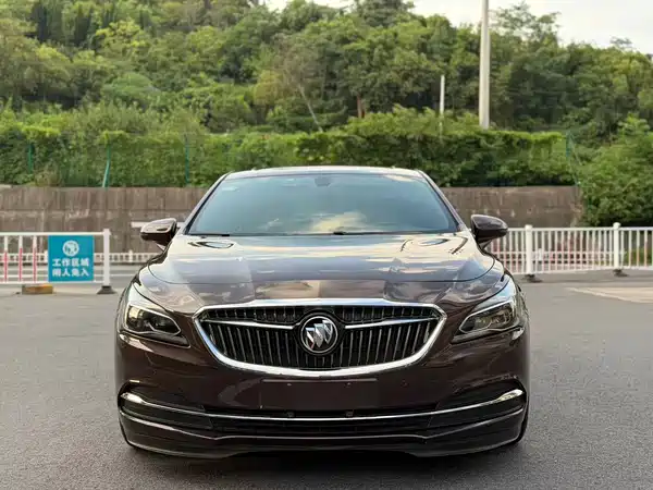Buick LaCrosse 2018