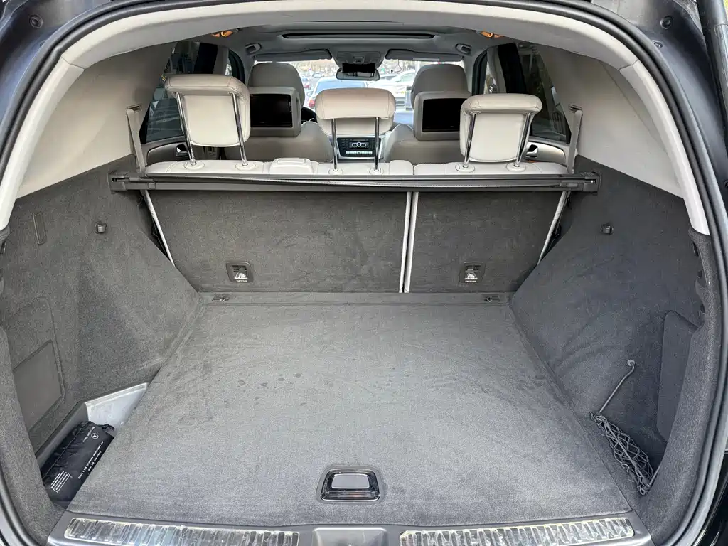 Mercedes-Benz M-Class AMG 2013 — фото 17