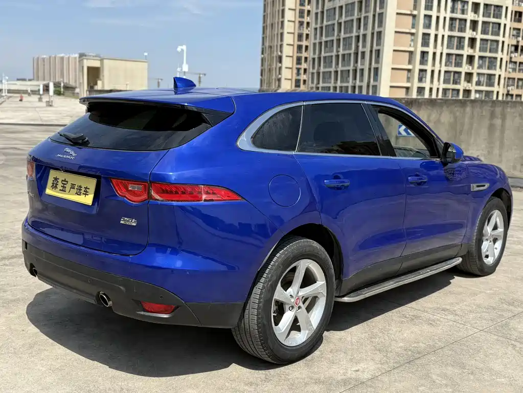 Jaguar F-PACE 2019