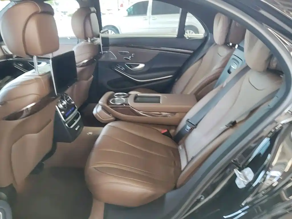 Mercedes-Benz S-Class 2018 — фото 17