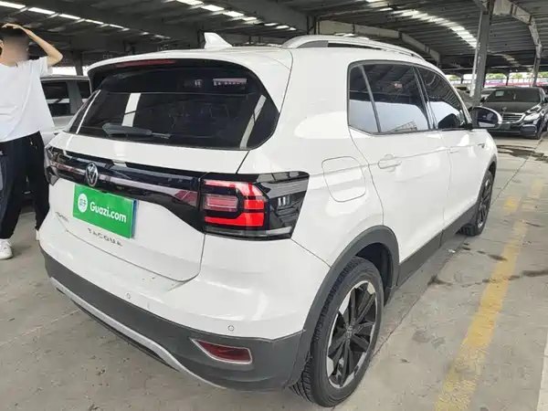 Volkswagen Tacqua 2020