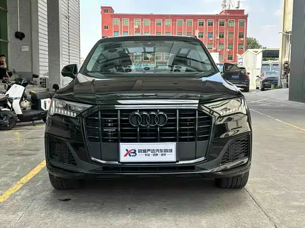 Audi Q7 2023