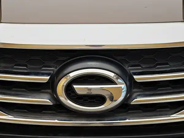 GAC Trumpchi GS4 2017