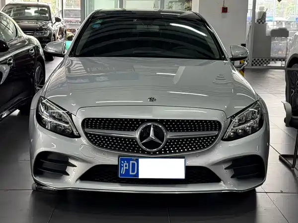 Mercedes-Benz C-Class 2019