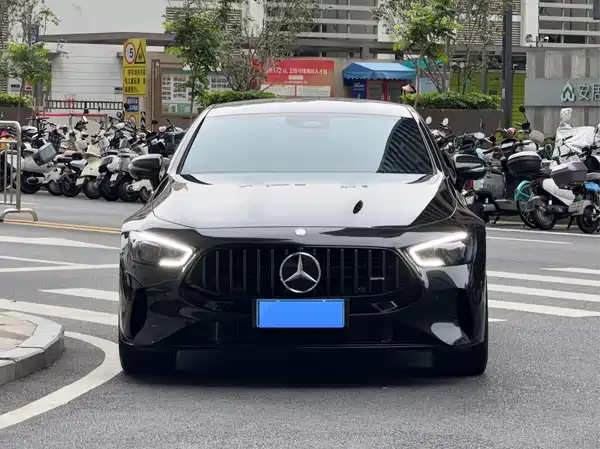 Mercedes-Benz AMG GT 2025