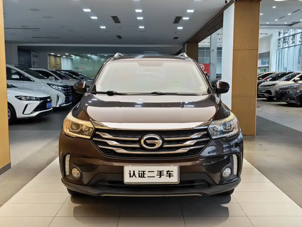 GAC Trumpchi GS4 2017 — фото 4