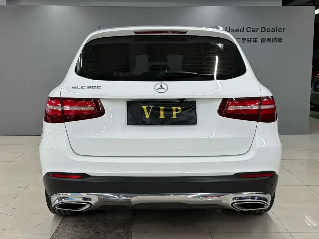 Mercedes-Benz GLC 2016 — фото 8