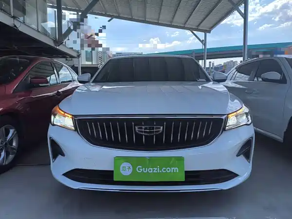 Geely Emgrand 2023