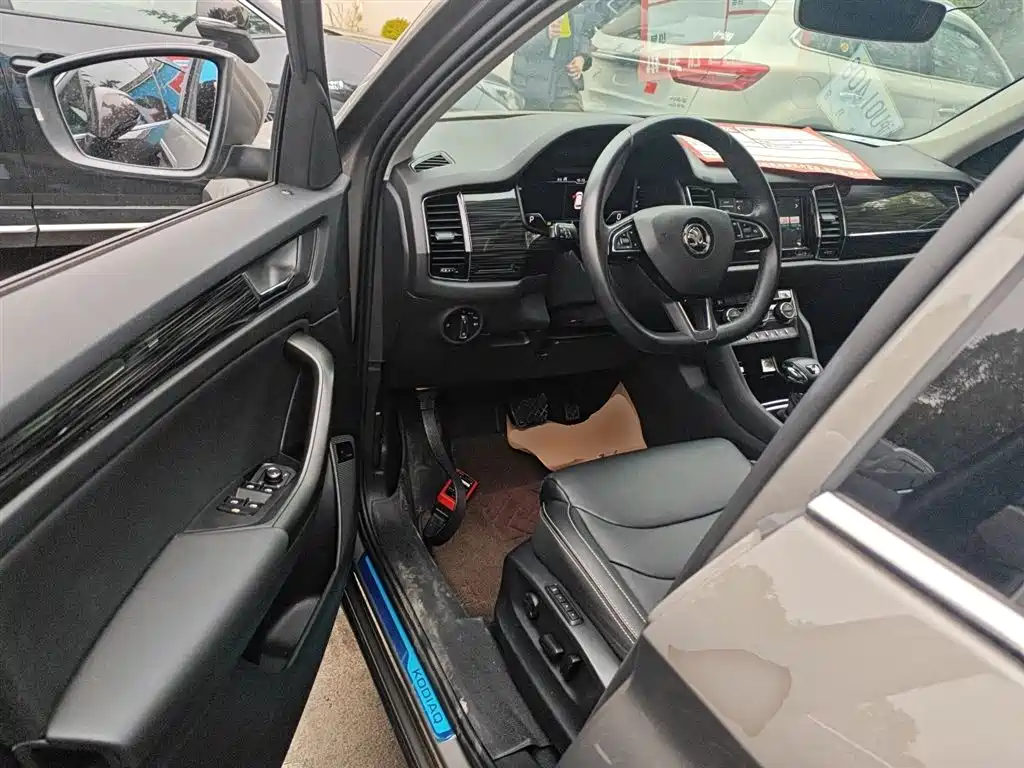 Skoda Kodiaq 2020 — фото 16