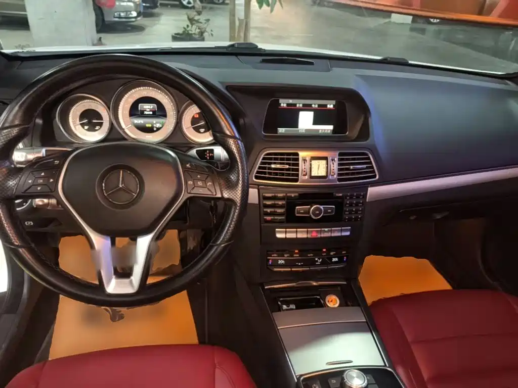 Mercedes-Benz E-Class 2014 — фото 10