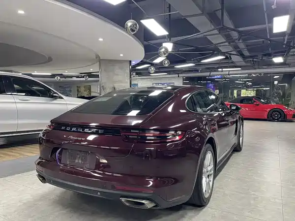 Porsche Panamera 2018