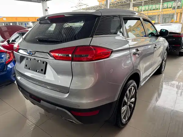 Geely Boyue 2016