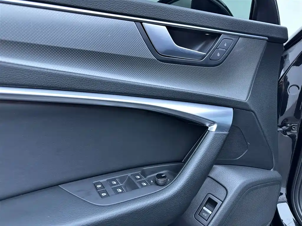 Audi A6L 2022 — фото 6