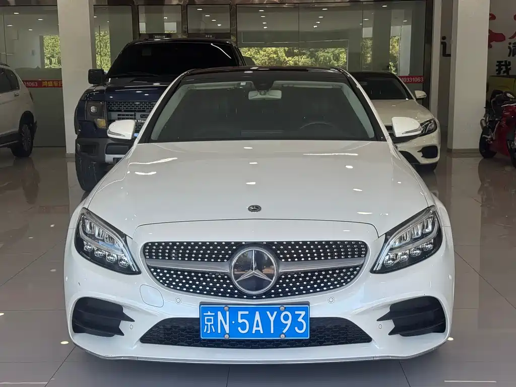 Mercedes-Benz C-Class 2019