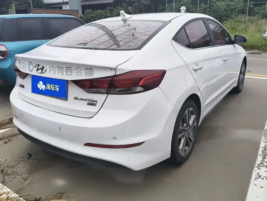 Hyundai Celesta 2017 — фото 3