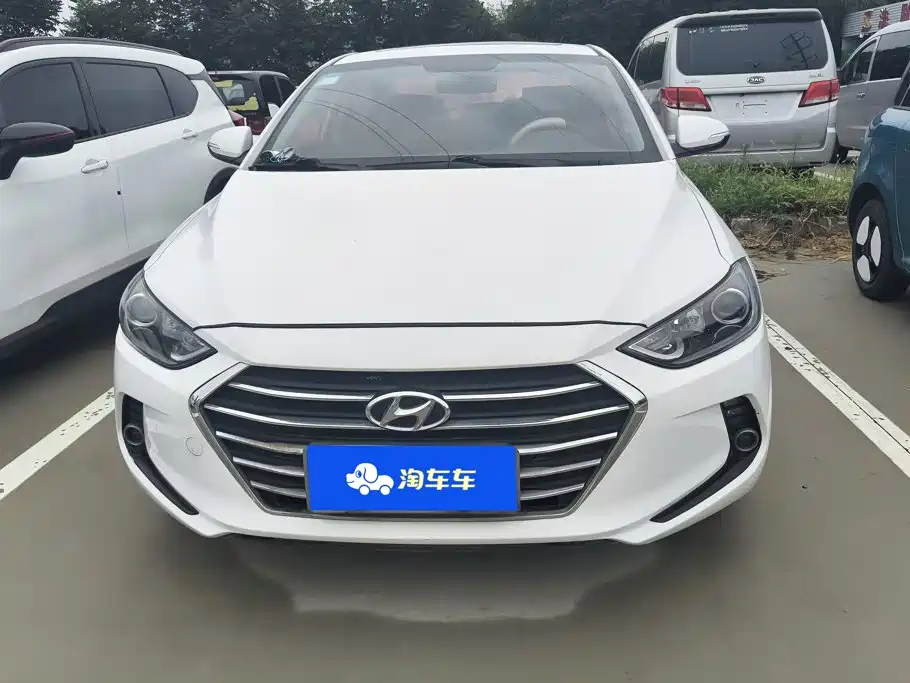 Hyundai Celesta 2017 — фото 2