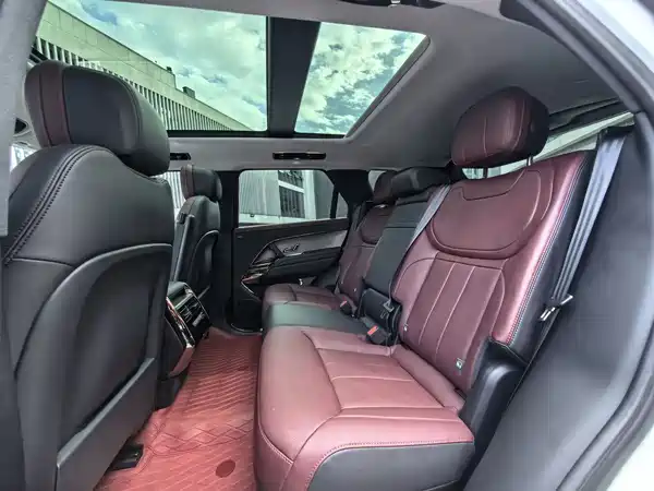 Land Rover Range Rover Sport 2023