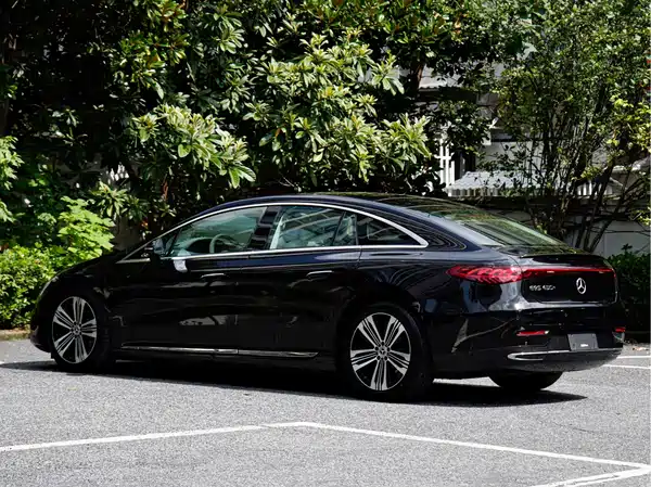 Mercedes-Benz EQS 2024