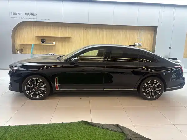 Hongqi H9 2026