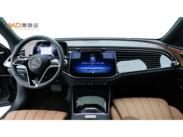Mercedes-Benz E-Class 2024