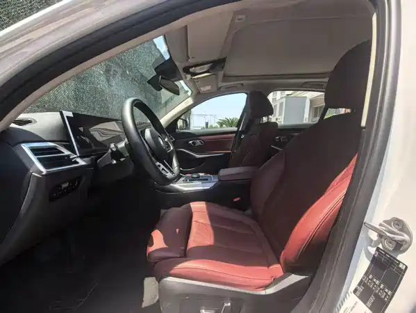 BMW i3 2024