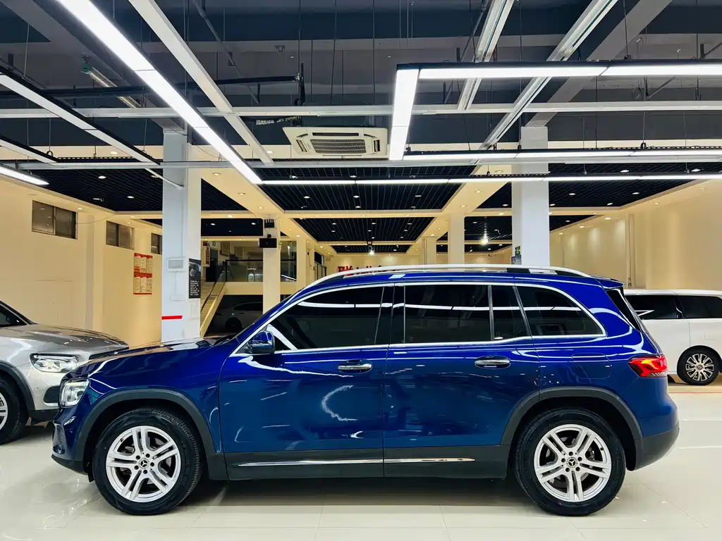 Mercedes-Benz GLB 2022 — фото 11