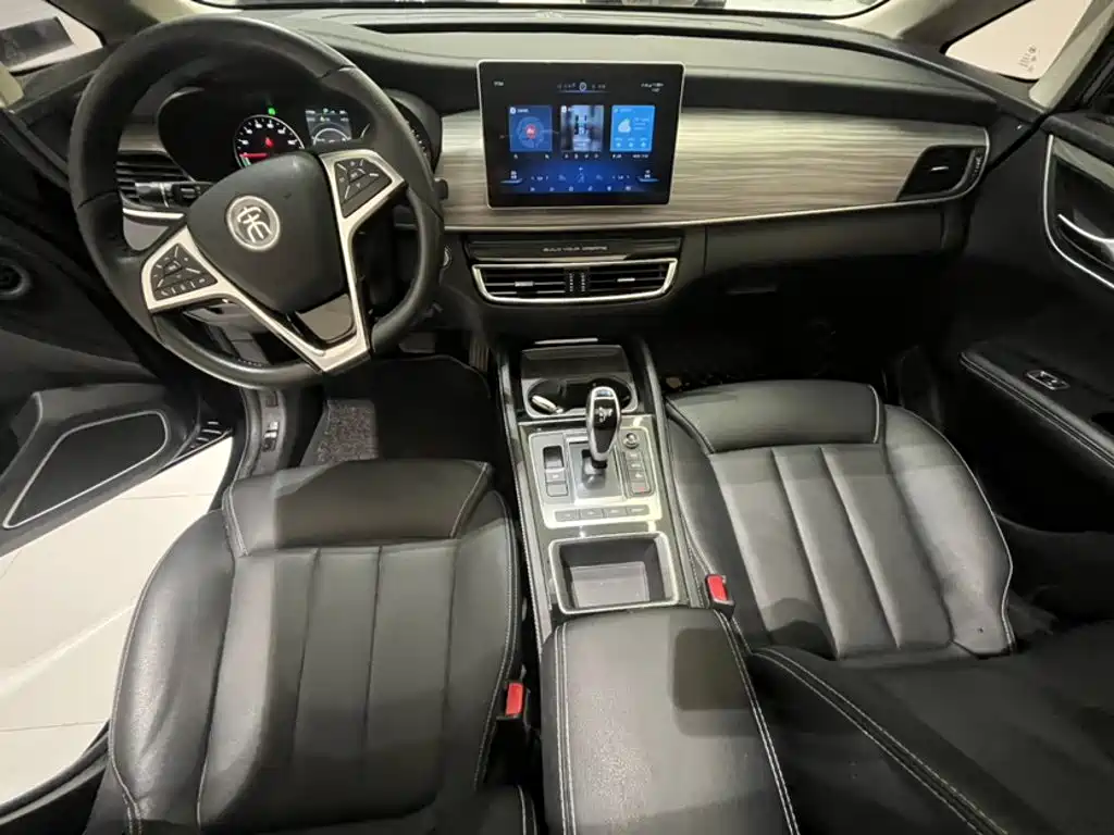 BYD Song MAX New Energy 2020 — фото 15