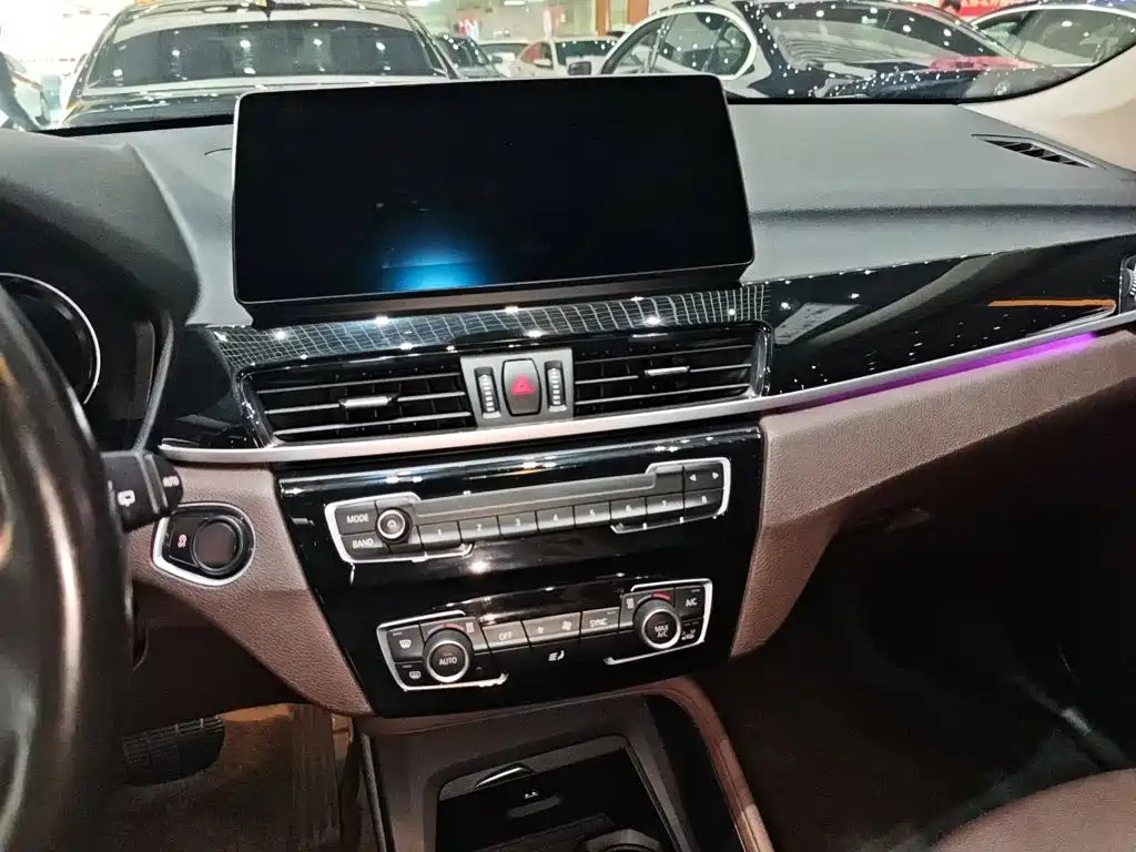 BMW X1 2022 — фото 17