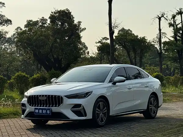 Geely Emgrand 2026