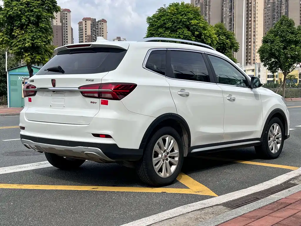 Roewe RX5 2018 — фото 7