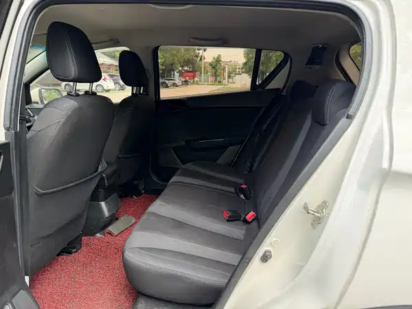 Baojun 310 2018