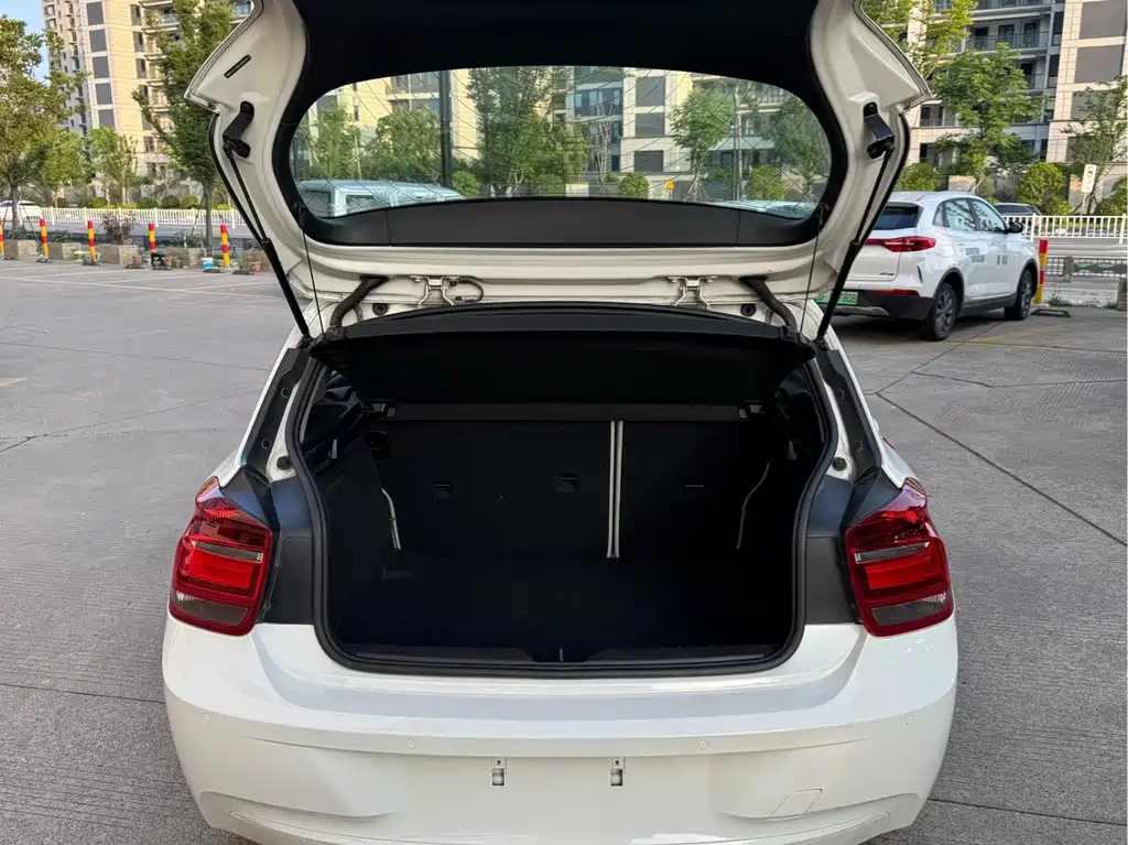 BMW 1 Series 2014 — фото 15