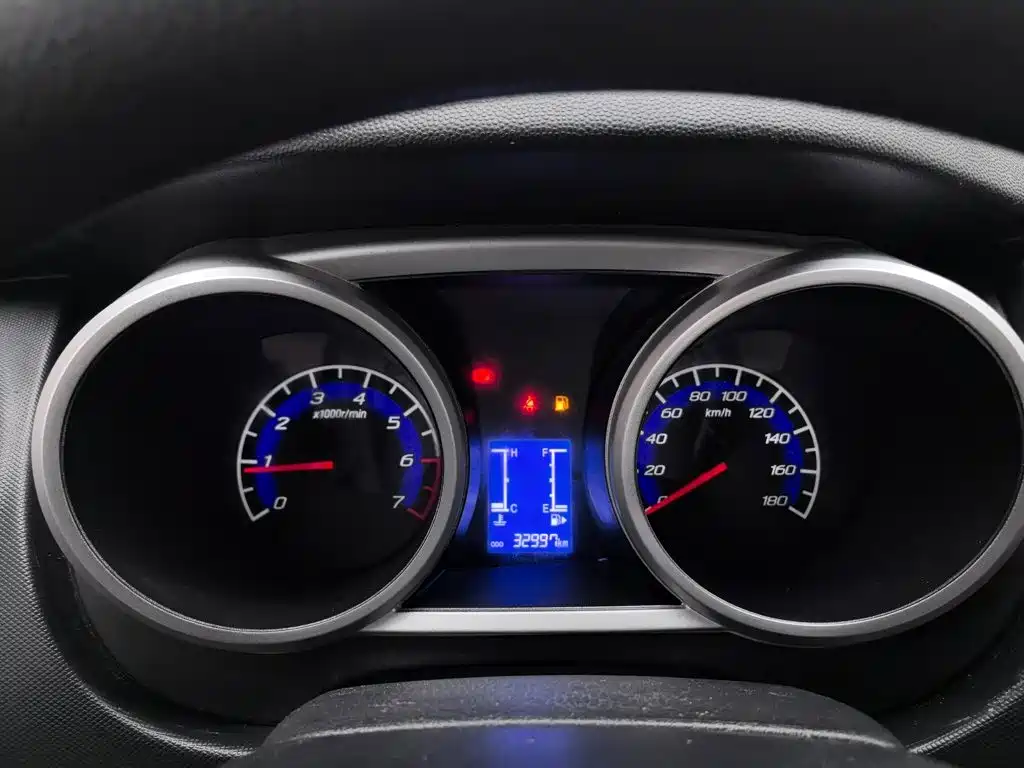 Changan Uno S 2015 — фото 9