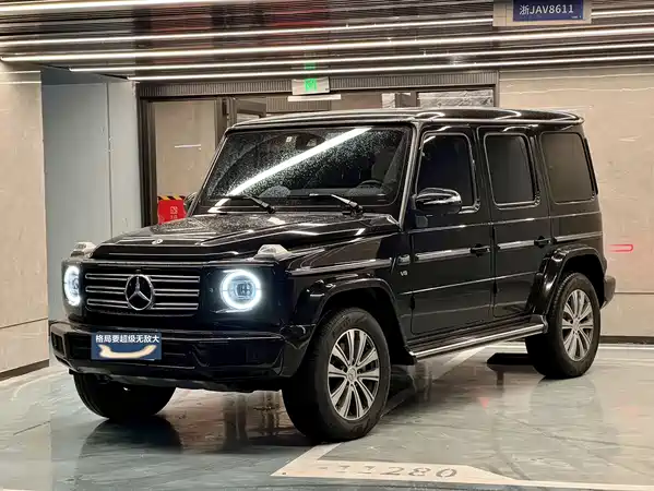 Mercedes-Benz G-Class 2024