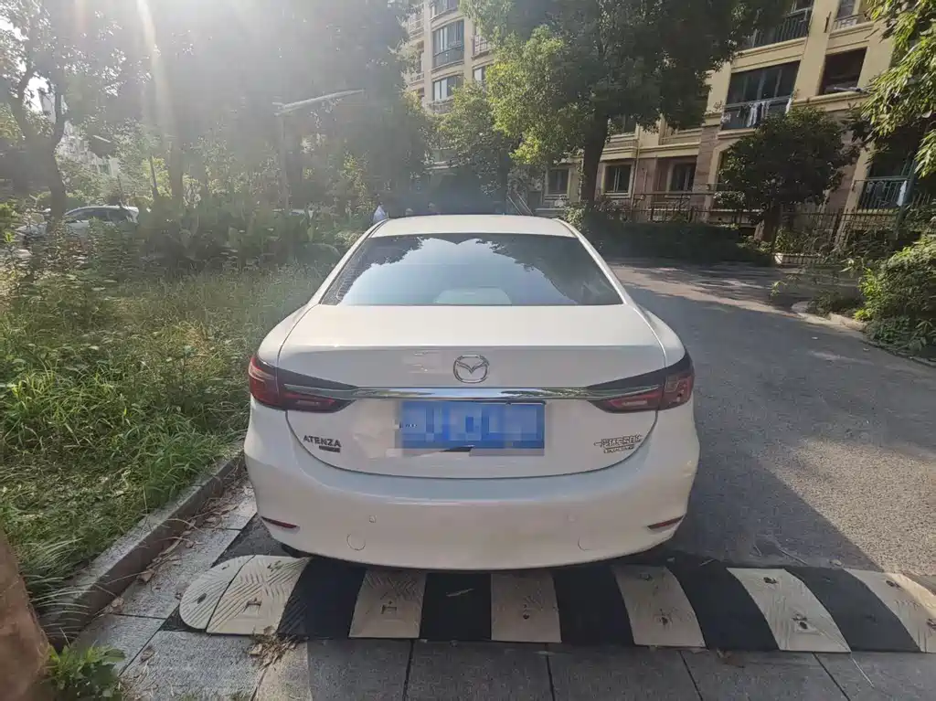 Mazda Atenza 2023