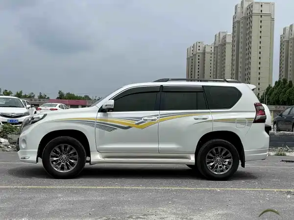 Toyota Prado 2016
